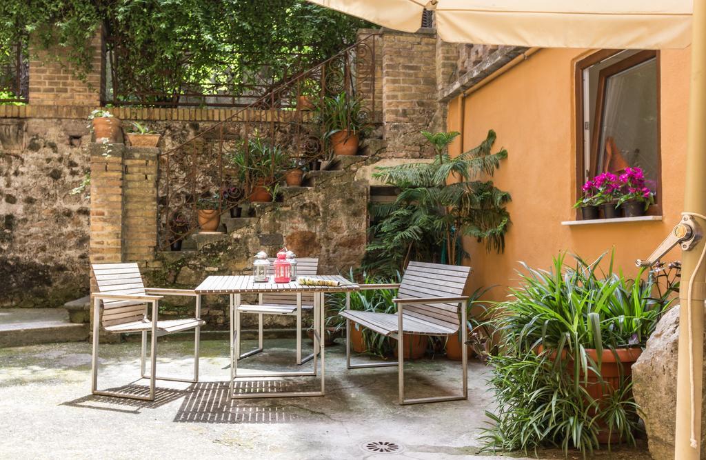 Santonofrio Apartments Rome Exterior photo